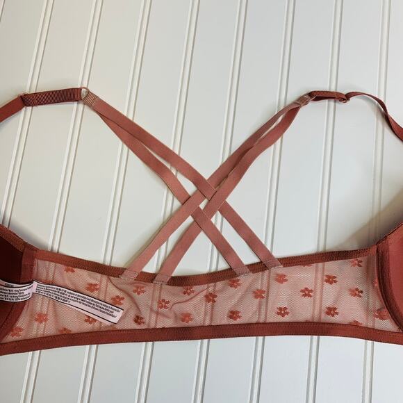 Victoria's Secret Lace Bra in Rust - Picture 6 of 6
